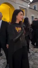 Anne Hathaway - Video