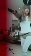 Victoria De Angelis (Maneskin bassist) - Video