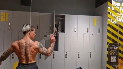 crazyxbody / musclegirlxxx - Video