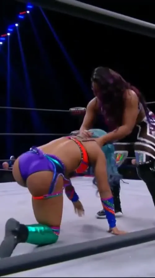 Kiera Hogan (AEW Wrestling) - Video