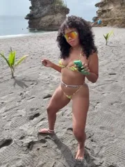 Angela Simmons - Video
