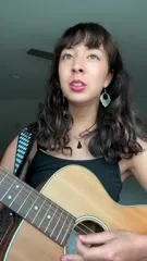 Aubrey Anderson-Emmons - Video