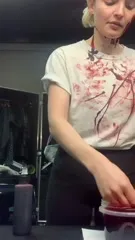Lauren Mayberry (Singer) - Video