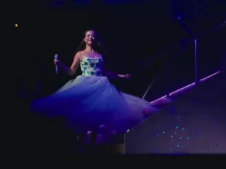 Laufey lin - Video