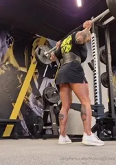 crazyxbody / musclegirlxxx - Video #415957