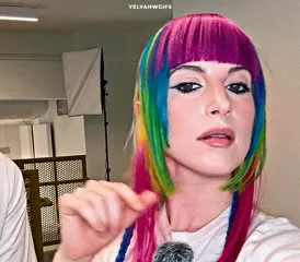 Hayley Williams - Video