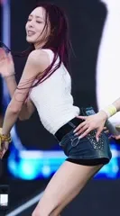 Yuna - ITZY (유나, Shin Yu Na) - Video