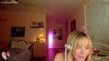 Emmastarseed - Oliviawildin - MyFreeCams (2026-04-30 22-28-13-p3)