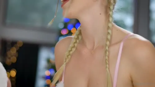 Riley Nixon - Onlyfans 2