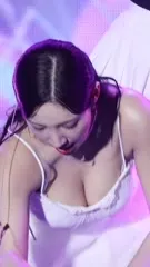 Chowon (LIꓨHTSꓵM | LIGHTSUM) - Video