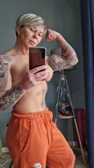 crazyxbody / musclegirlxxx - Video