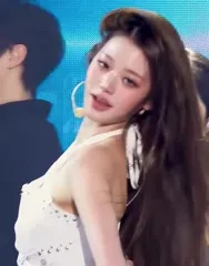 Jang Won-young / 장원영 WONYOUNG - Video #412048