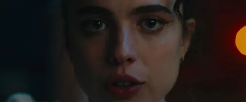 Margaret Qualley - Video