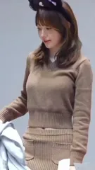 Sakura Miyawaki 宮脇 咲良 | LESSERAFIM - Video