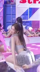Minatozaki Sana (TWICE) - Video #75069
