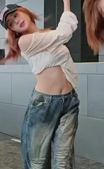 Huh Yunjin 허윤진 | LESSERAFIM - Video #123251