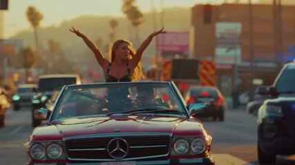 Sydney Sweeney - Video