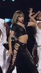 Lisa | BLΛƆKPIИK (Blackpink) - Papbpecs eor