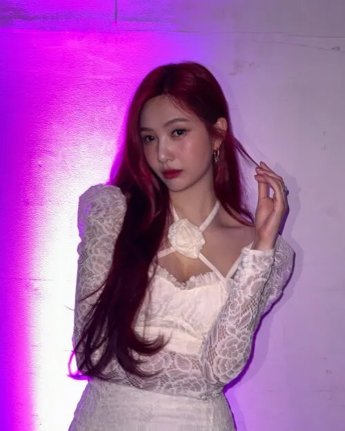 Park Soo-young (Joy - Red Velvet)