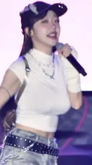 Jeewon - Video