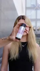 Nicole Wallace - ¡Pensando en volver al rubio! 👩🏼 Con @Redken y @jesusdepaula me atrev...