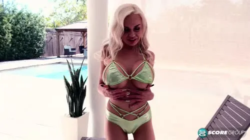 Scoreland.com - XLGirls - PornMegaLoad - Bad Bella solo XXX