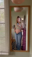Mona Wales - Preg jeans