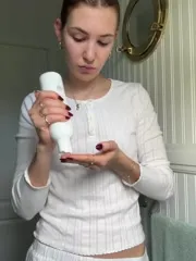 Sophie Nélisse - Video