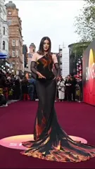 Hailee Steinfeld - Video