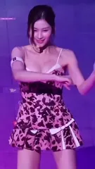 Minatozaki Sana (TWICE) - Video #186652