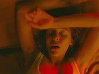 Elizabeth Olsen - Video