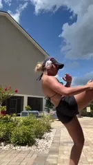 Valerie Loureda | Lola Vice - Video #364339