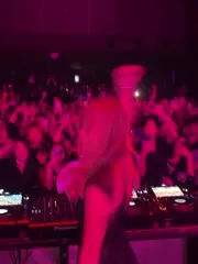 Victoria De Angelis (Maneskin bassist) - Video