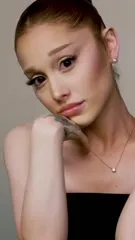 Ariana Grande - Video