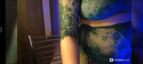 HotNiyathi - Video