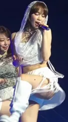 Kim Chaewon 김채원 [Le Sserafim] - Video