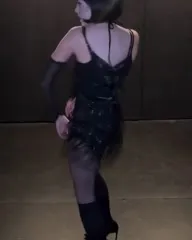 Elizabeth Gillies - Video