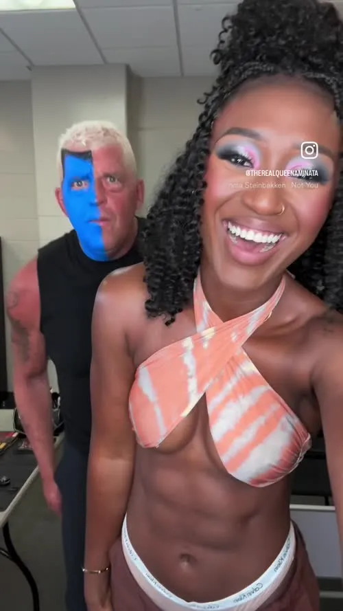Queen Aminata / amisylle - AEW video