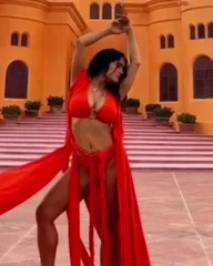 Salma Hayek - Video #354429