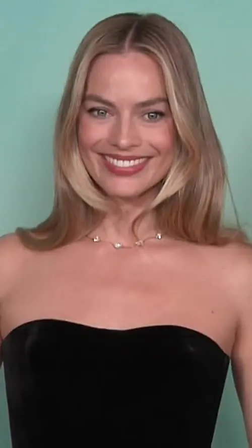 Margot Robbie - Video