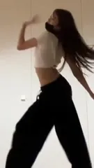 Hong Eunchae 홍은채 | LESSERAFIM - Video #132911