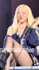 Rosé || Roseanne Park - BLΛƆKPIИK ( BLACKPINK ) - Video