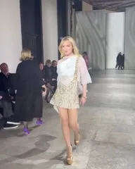 Kathryn Newton - R7 - D-PT Dj