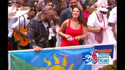 Alexandria Ocasio-Cortez / AOC - R7a h 8 d caru