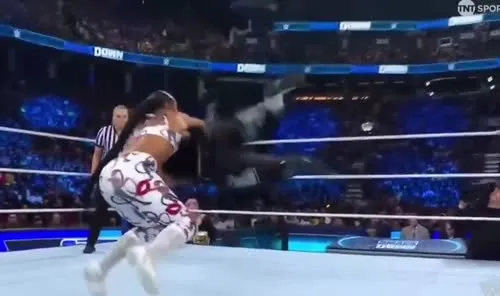 WWE Bayley / Davina Rose / Pamela Rose Martinez - Bianca hitting Bayley with a german suplex
