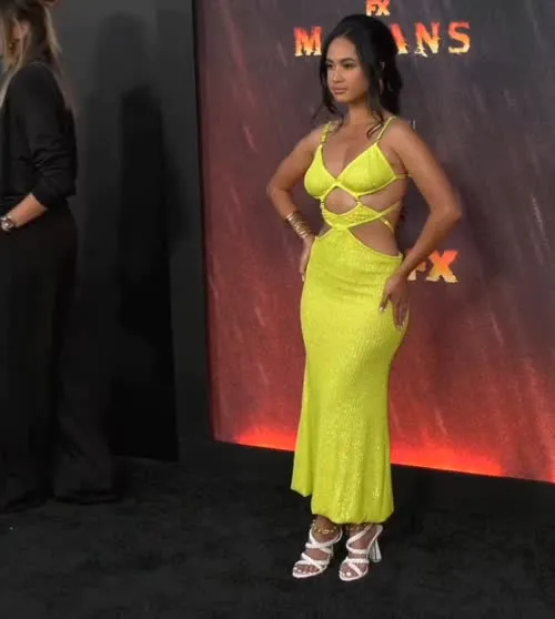 Emily Tosta - Mayans mc season 4 premiere