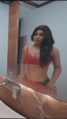 Akanksha Puri - Video