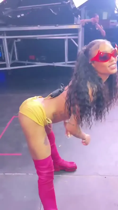 Coi Leray - That ass
