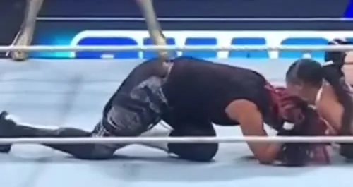 WWE Bayley / Davina Rose / Pamela Rose Martinez - The little bounce off the mat though