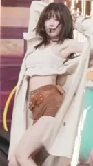 Sakura Miyawaki 宮脇 咲良 | LESSERAFIM - Video